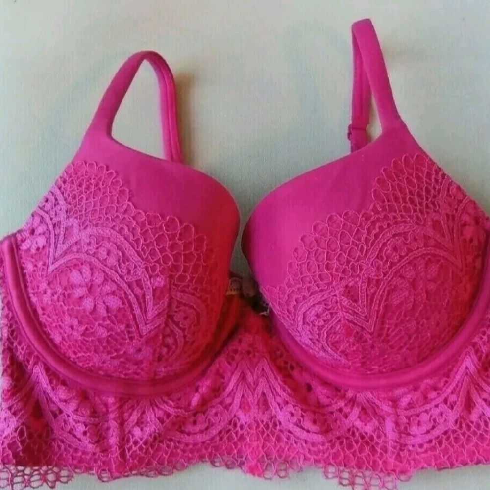 BODY BY VICTORIA'S SECRET BRA LACE PINK SZ 32D LINE DEMI